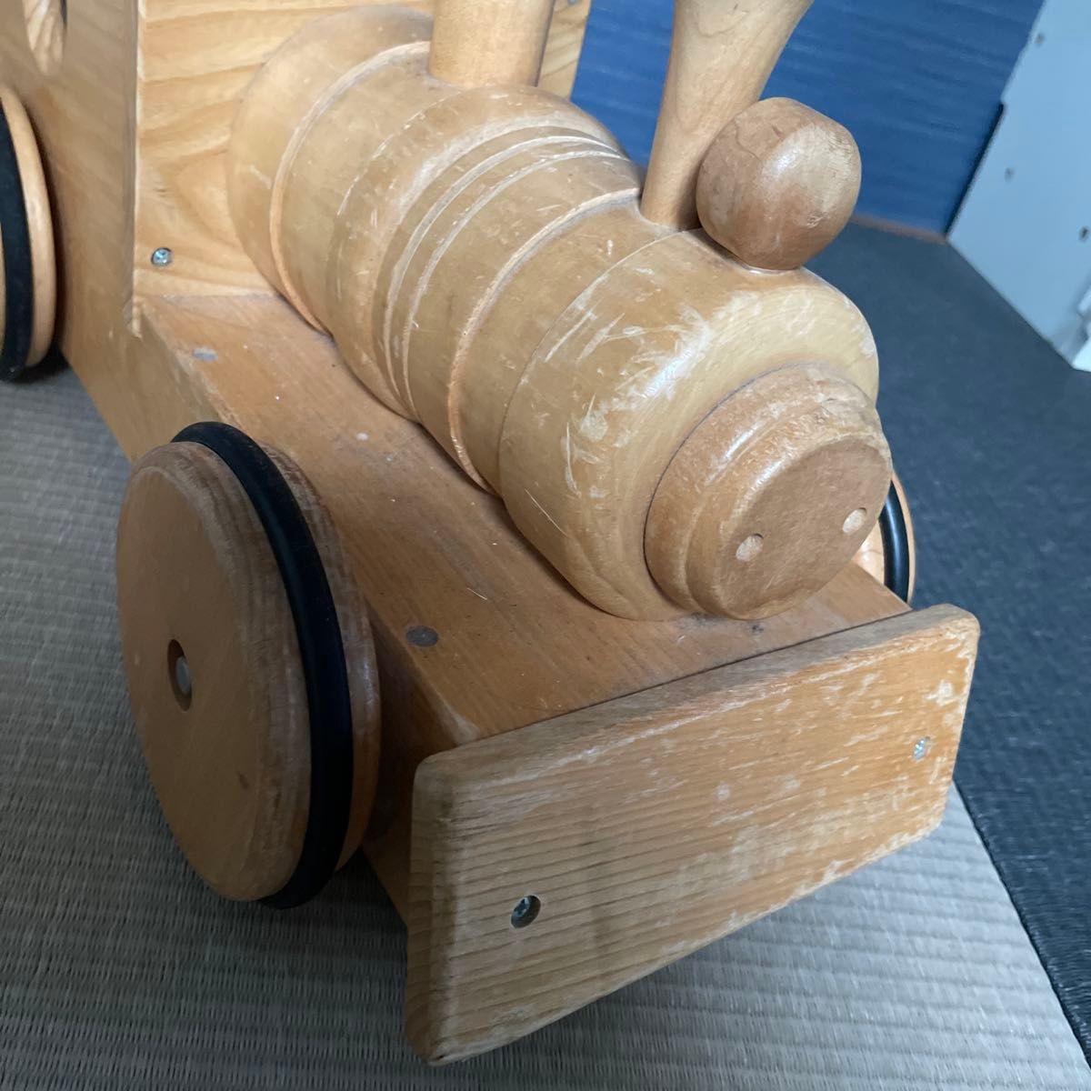 木製コイデ　汽車