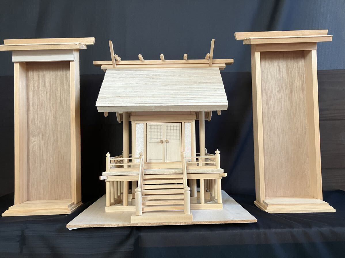 神棚　　寺社仏閣に携わった元設計士の完全手造り、紙札立てとセットで　製作日数1.5ヶ月
