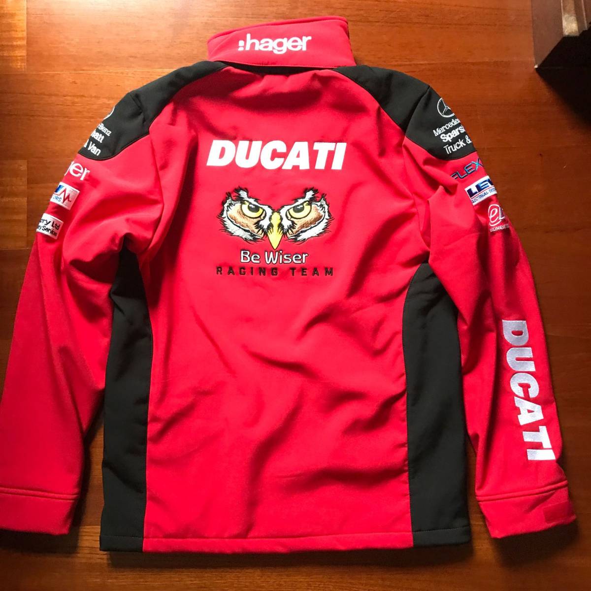 【本物★正規品】 新品 DUCATI Be Wiser オフィシャル ソフトシェル ジャケット サイズUK-L_画像3