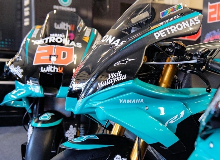 PETRONAS YAMAHA SRT ソフトシェルジャケット サイズ S　_画像2