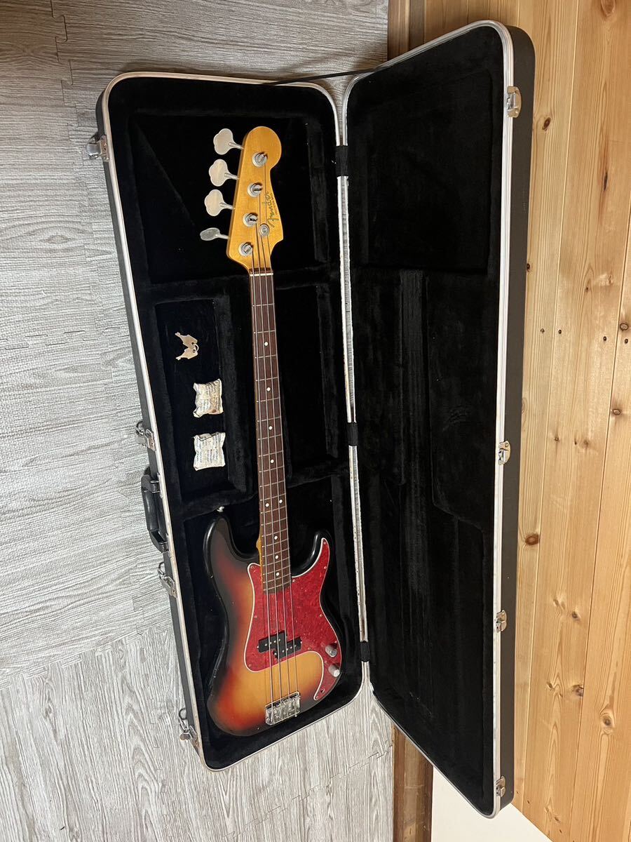 Fender PRECISION BASS CRATTED in JAPAN フェンダー エレキベース 現状品 ハードケース付_画像1