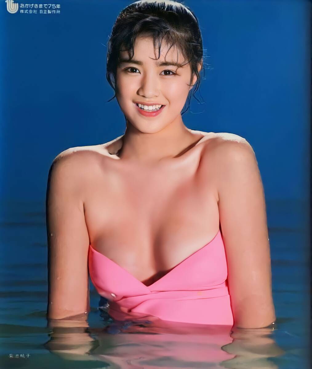 彡菊池桃子　桃色水着　A1サイズ・ポスター_画像1