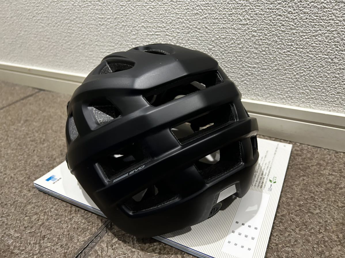IXS Trail Evo Helmet ヘルメット　MTB マウンテンバイク　試着のみ　M/L 58〜62cm_画像5