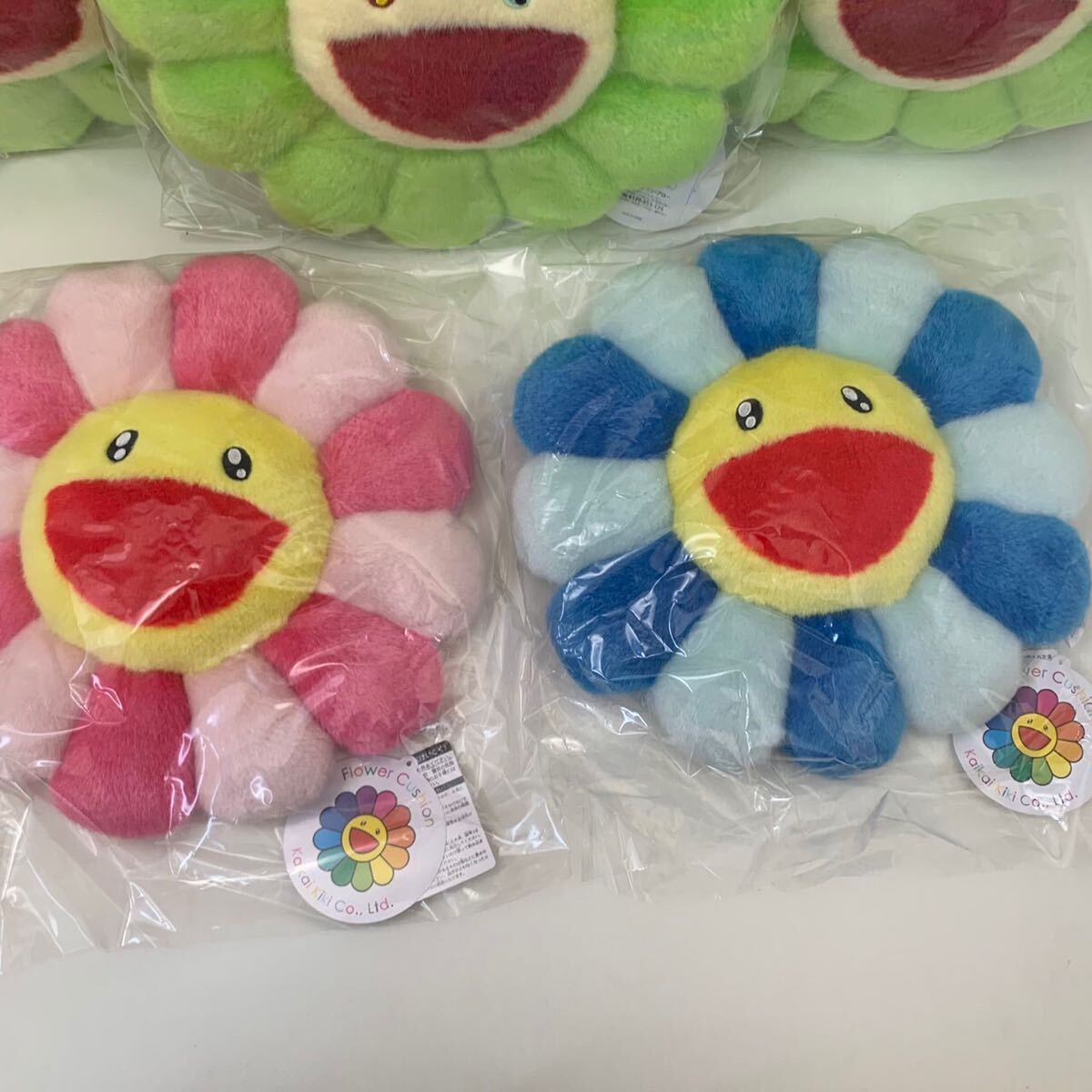 (T3-9) まとめ売り　お花クッション　カイカイキキ Kaikai Kiki　Flower Cushion フラワークッション　クッション　花　はな_画像3