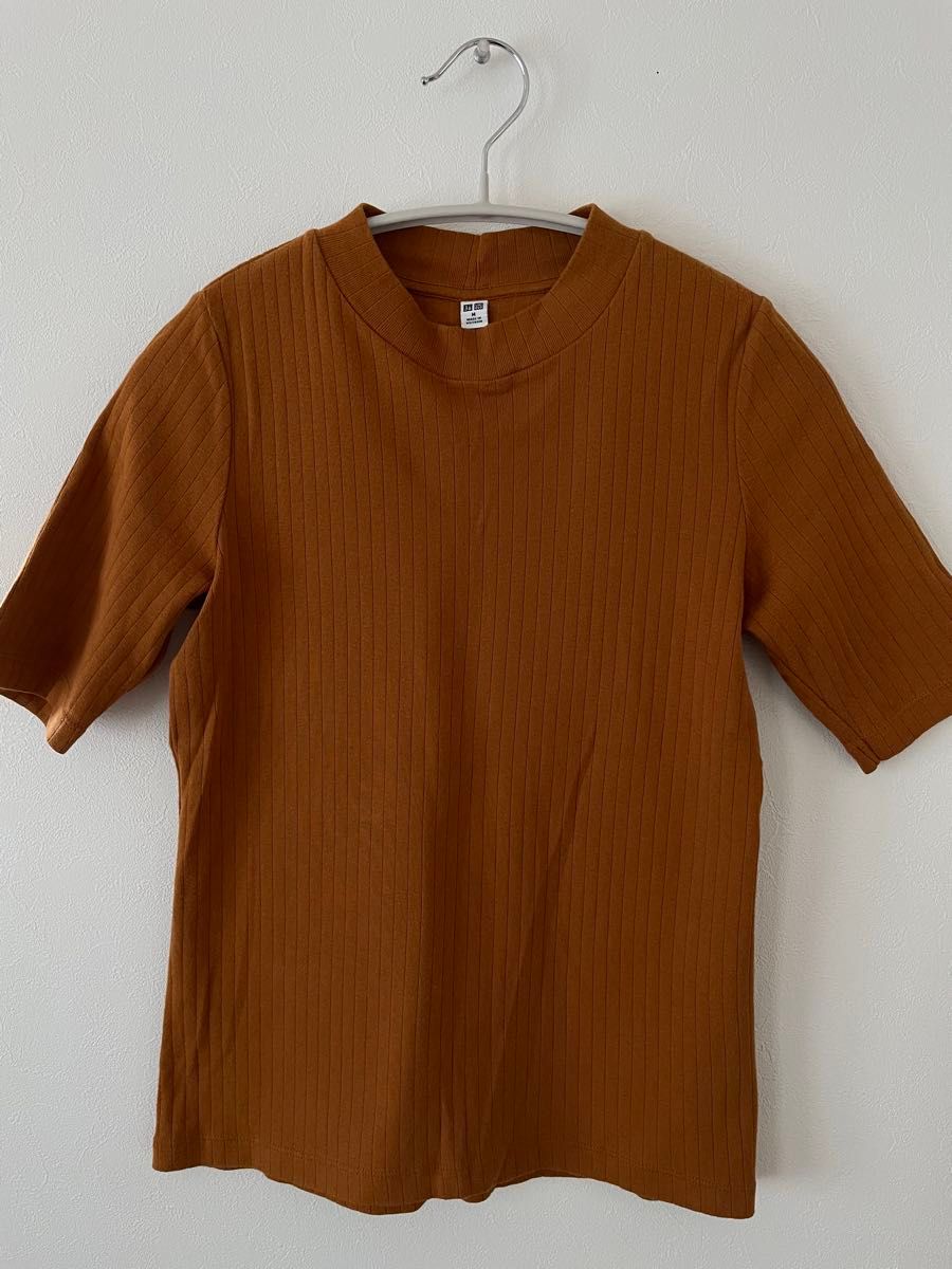 UNIQLO ユニクロ　茶　カットソー　Tシャツ　Mサイズ　綿100 無地