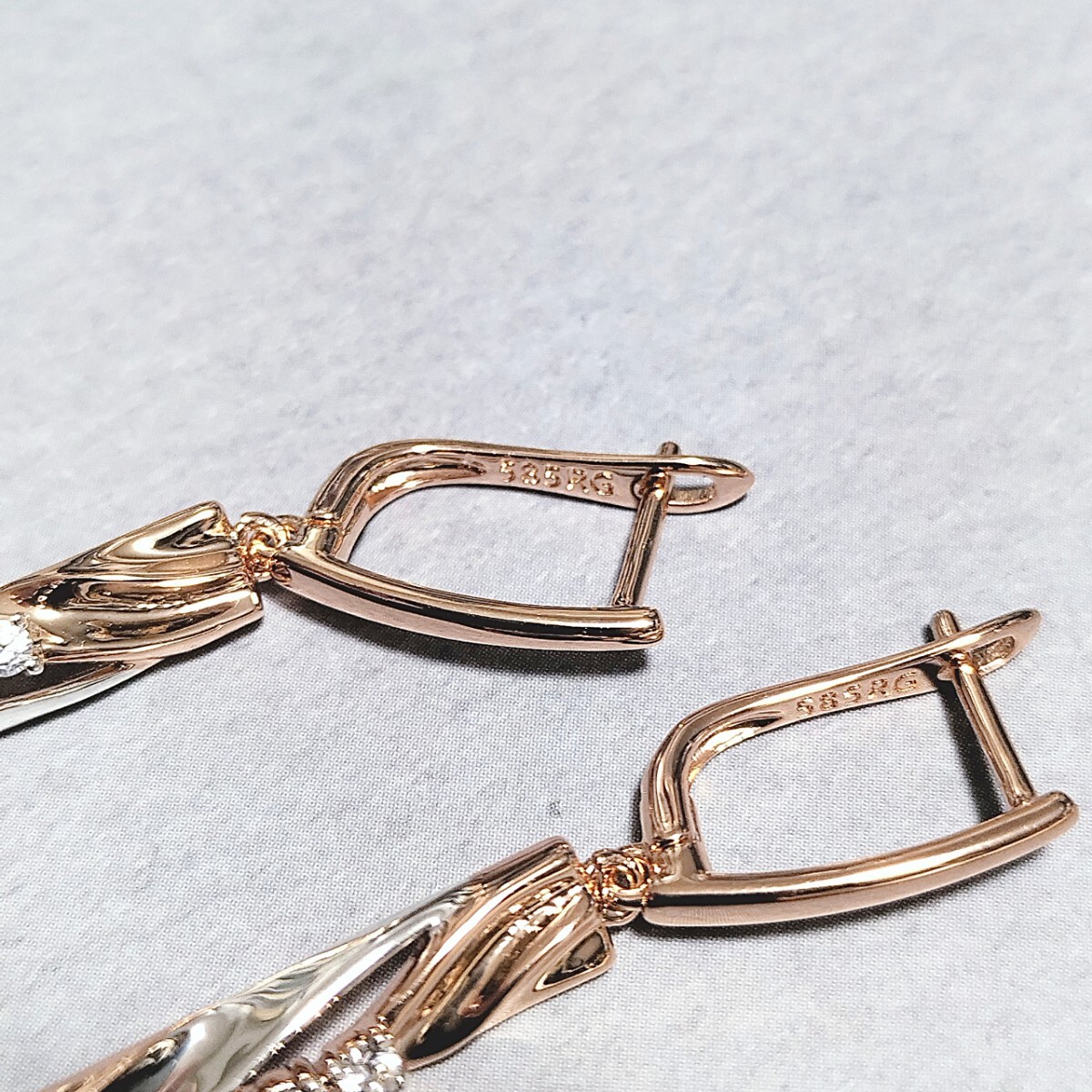 Yahoo!オークション - ローズゴールド ピアス シルバー 585RG
