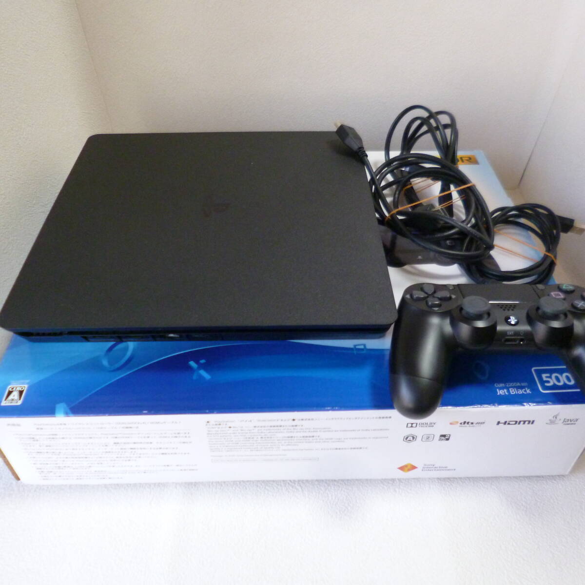 BBD0021 PlayStation4 Jet Black 500 ГБ CUH-2200AB01 PS4