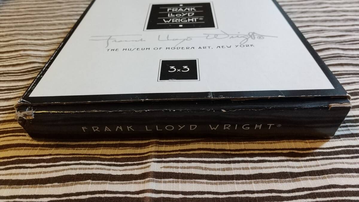 ≪送料込≫ FRANK LLOYD WRIGHT PICTURE FRAME MoMA NewYork ≪送料込≫ FRANK LLOYD WRIGHT PICTURE FRAME MoMA NewYork