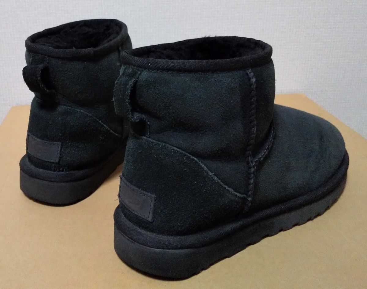 UGG アグ 撥水 防汚 新クラシックミニII CLASSIC MINI2 黒 25cm 1016222 ショートブーツ ムートン