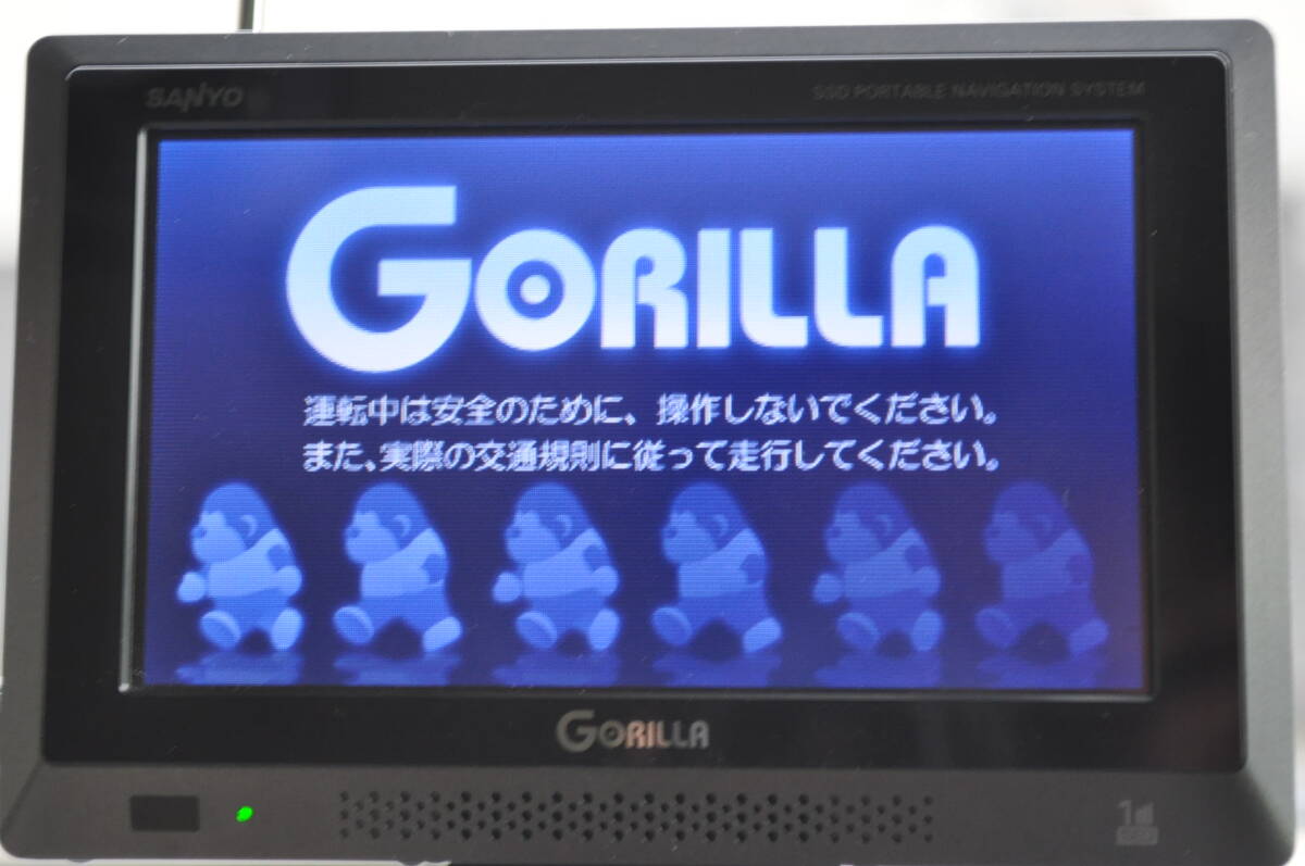 美品　送料無料　SANYOサンヨー　Gorillaゴリラ　ポータブルナビ　 NV-SB360DT GPSアンテナ付_走行中もTV視聴可能