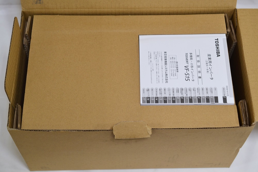 Yahoo!オークション - 未使用 東芝 小形インバータ VFS15-2150PM Yahoo!オークション - 未使用 東芝 小形インバータ VFS15-2150PM