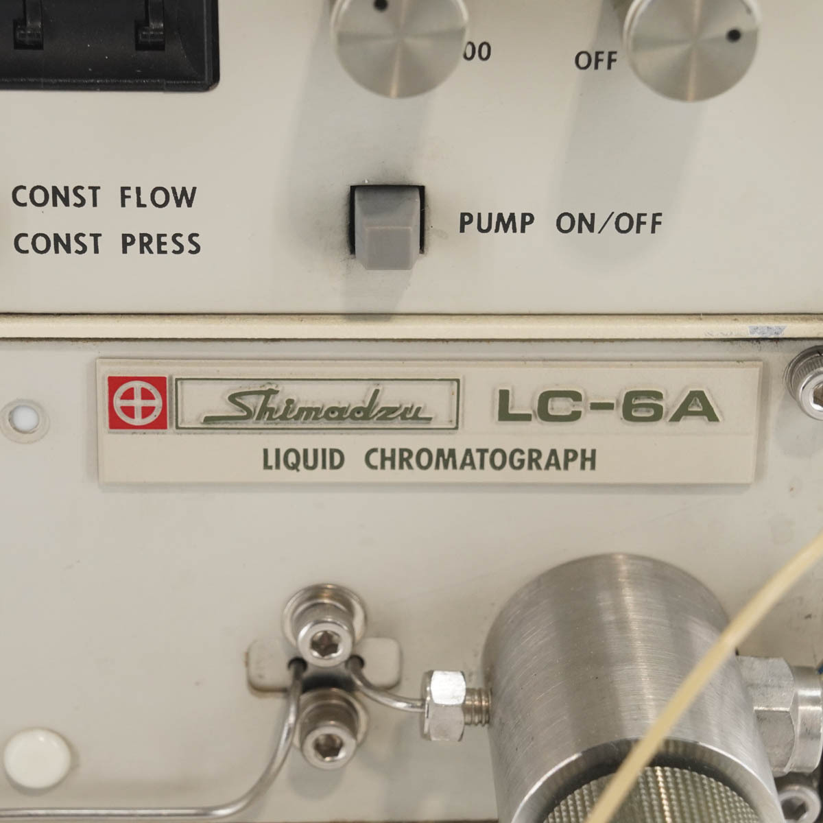 [JB] 保証無し LC-6A HPLC SHIMADZU 島津製作所 LIQUID CHROMATOGRAPH 送液ユニット 液クロ 液体クロマトグラフ[05342-0036]_画像4