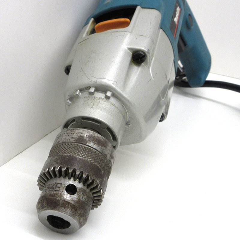 【中古】makita(マキタ) 20mm 2スピード震動ドリル HP2032｜コード式【/D20179900033547D/】_画像4