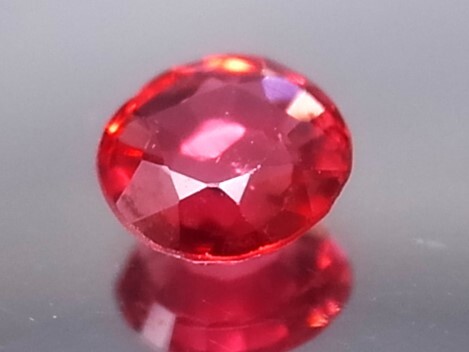 0.66ct 新品・天然ピンクレッドスピネル　ミヤンマー産_画像3