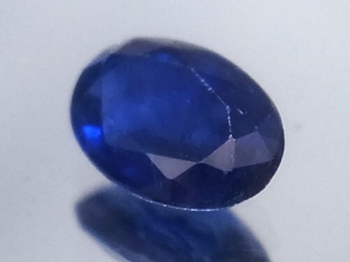 0.47ct new goods * natural blue sapphire madaga Skull production 