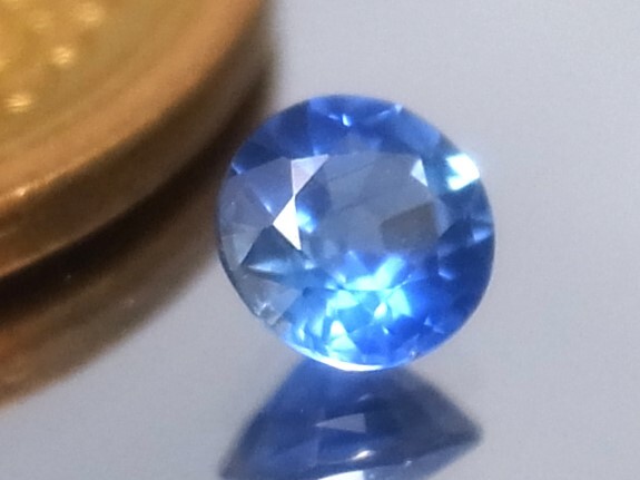 0.38ct b new goods * light blue natural sapphire Thai kingdom kanchi .na yellowtail production 