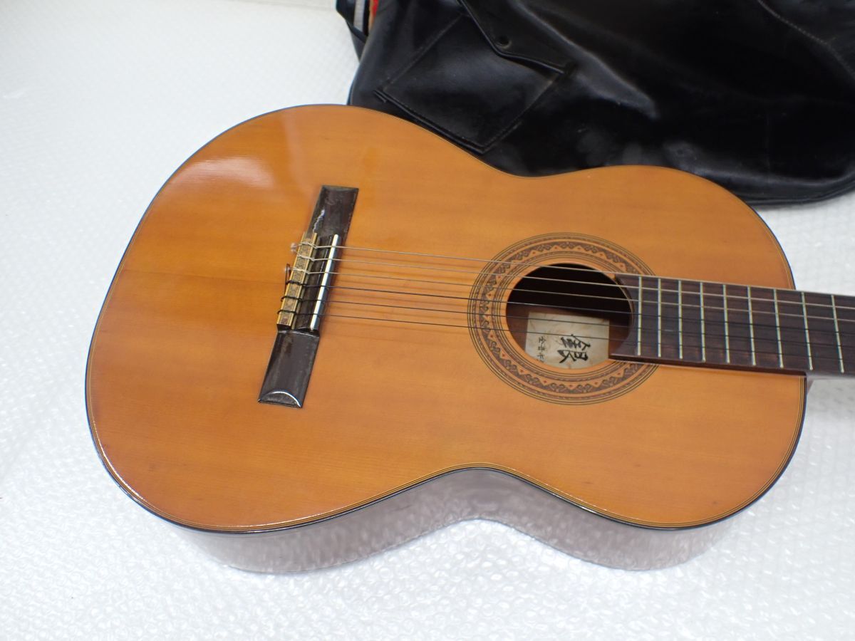 D907-160 全音ギター製作所謹製 銀玲 クラシックギター 弦楽器 ソフトケース付き の画像2