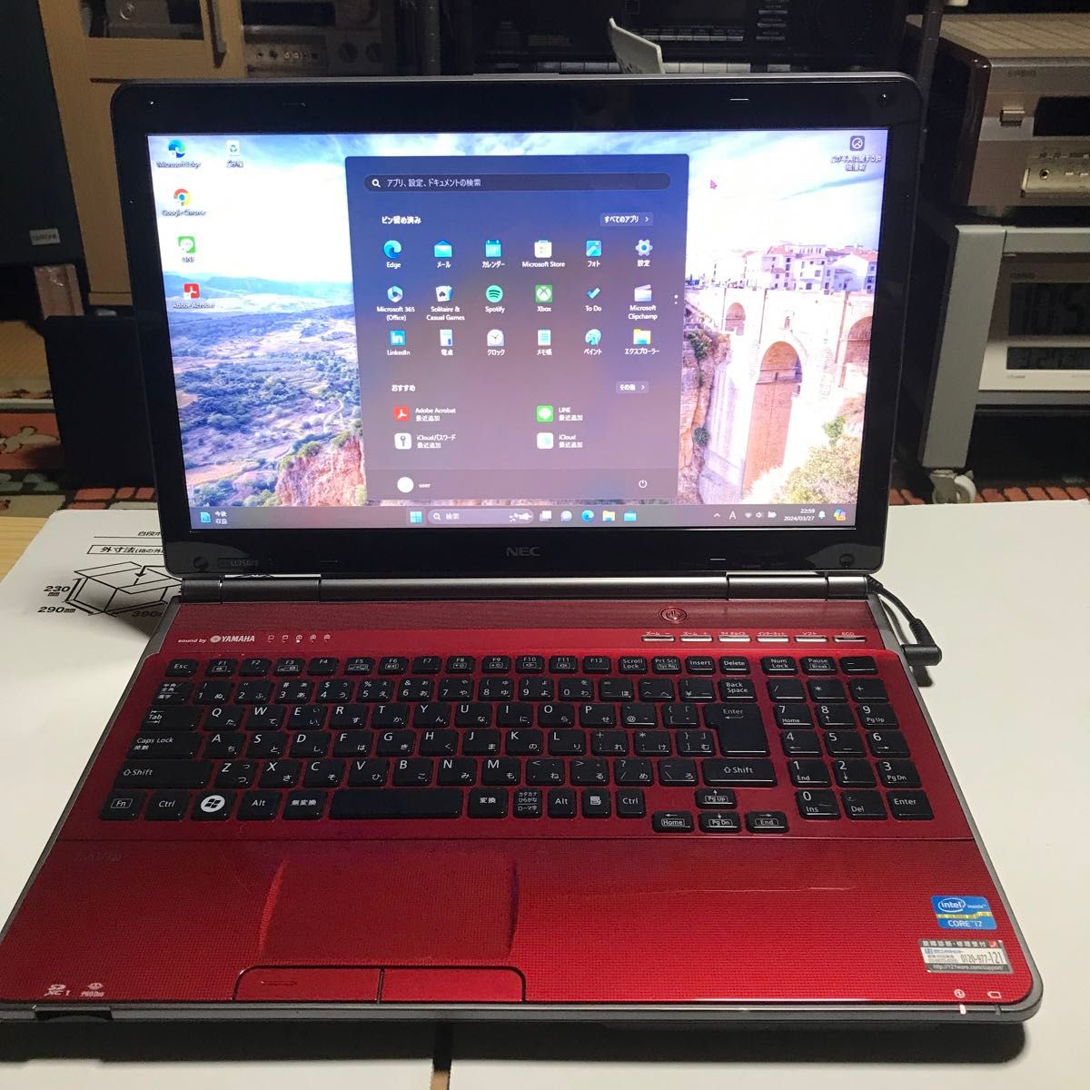 NEC ノートPC LaVie Windows11Pro レッド Corei7 