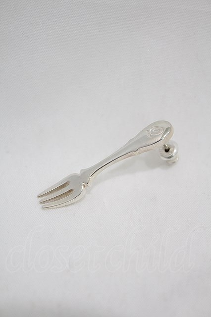 Q-pot. / plain Fork earrings silver H-24-03-06-1003-QP-AC-KB-ZH