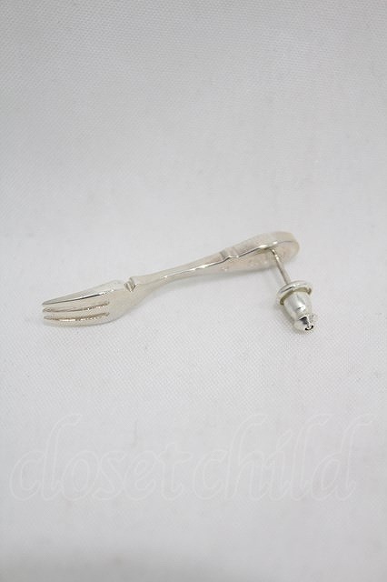 Q-pot. / plain Fork earrings silver H-24-03-06-1003-QP-AC-KB-ZH