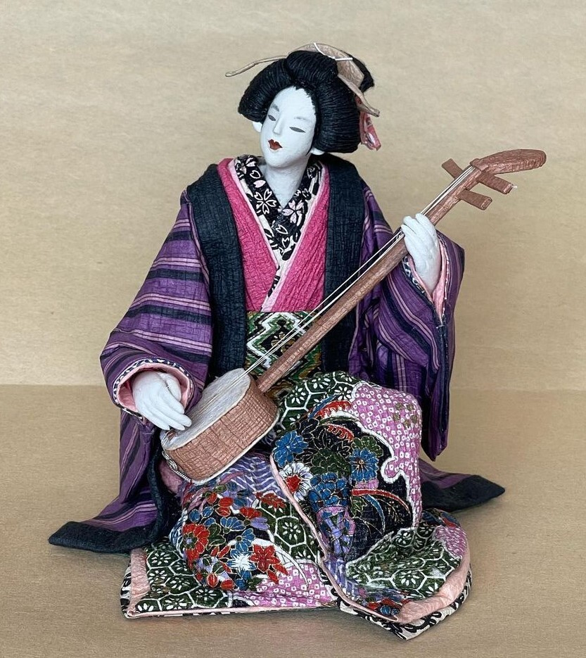 日本伝統の「和紙人形」江戸時代を報復させます（小唄）