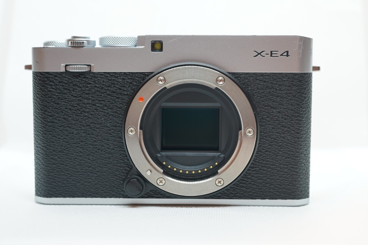 64500円 【3382ショット!】 FUJIFILM ミラーレス一眼 X-Pro2 64500円 【3382ショット!】 FUJIFILM ミラーレス一眼 X-Pro2
