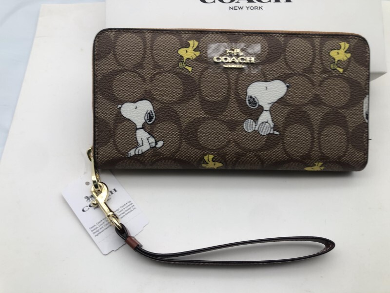 コーチ COACH 長財布 財布 シグネチャー アコーディオンラウンドジップウォレット新品 未使用 贈り物s147 CE705