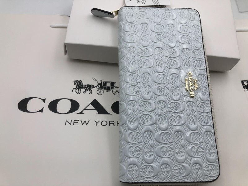 コーチ COACH 長財布 財布 シグネチャー アコーディオンラウンドジップウォレット新品 未使用 贈り物 F54805 j231C