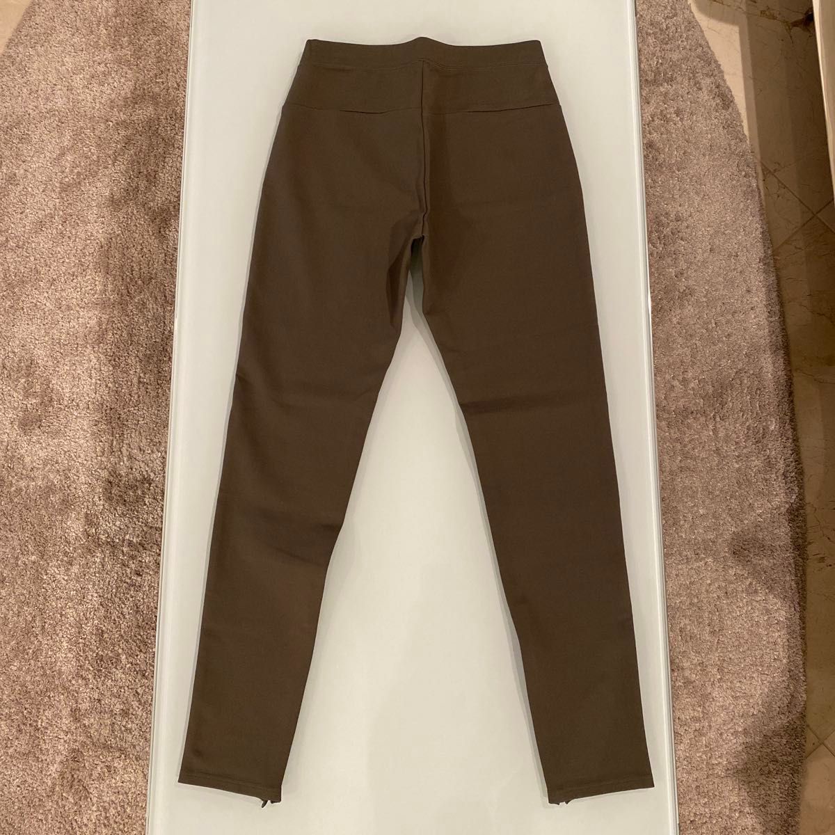 【極美品】ASTRAET HIGH RISE SKINNY PANT khaki