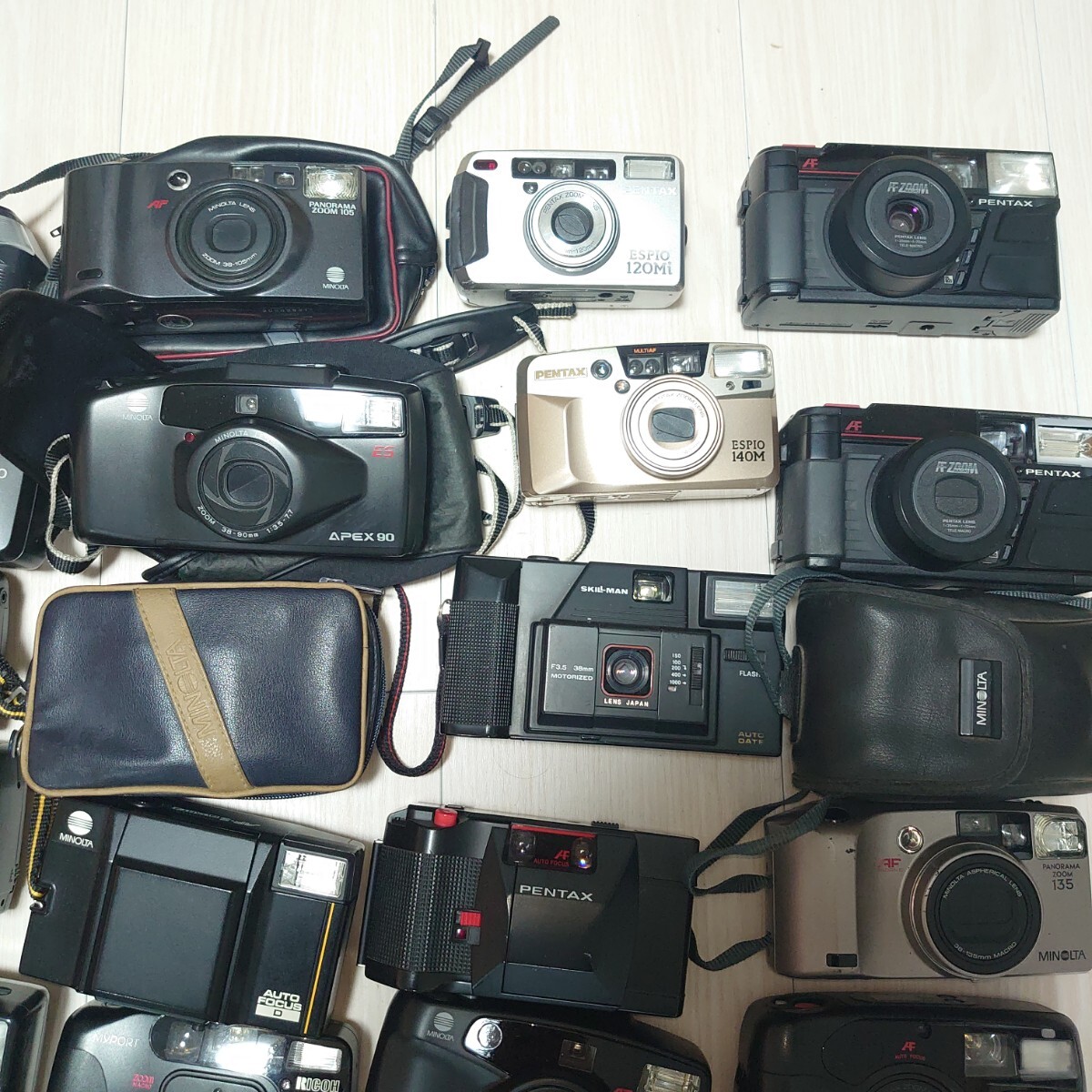 フィルムカメラ デジタルカメラ コンパクトカメラ ジャンク品 まとめ売り まとめて 大量セット 30台 引越しのためカメラ用品色々出品中_画像4