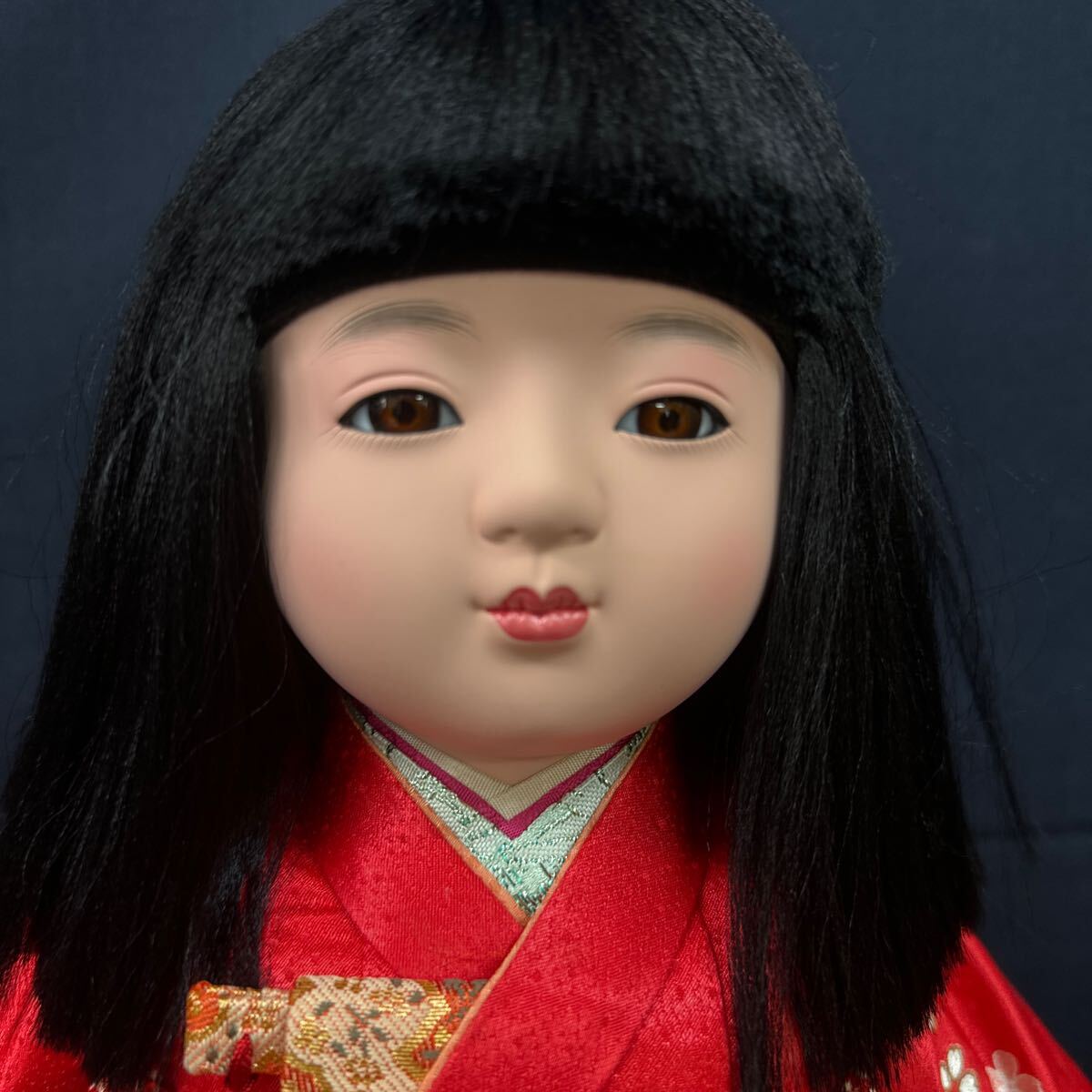 ◆中古 日本人形 市松人形 13号 高さ約45cm 鳳雛作 着物 女の子 赤 コレクション 置物 飾り 和風 インテリア 昭和レトロ 155-4_画像2