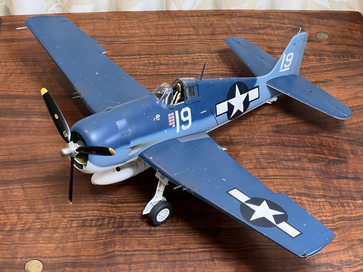 ウイングクラブ WINGCLUB 1/18ミュージアムモデル グラマンF6F-3ヘルキャット VF-6 アレックス ブラシウ中尉搭乗機 の画像4