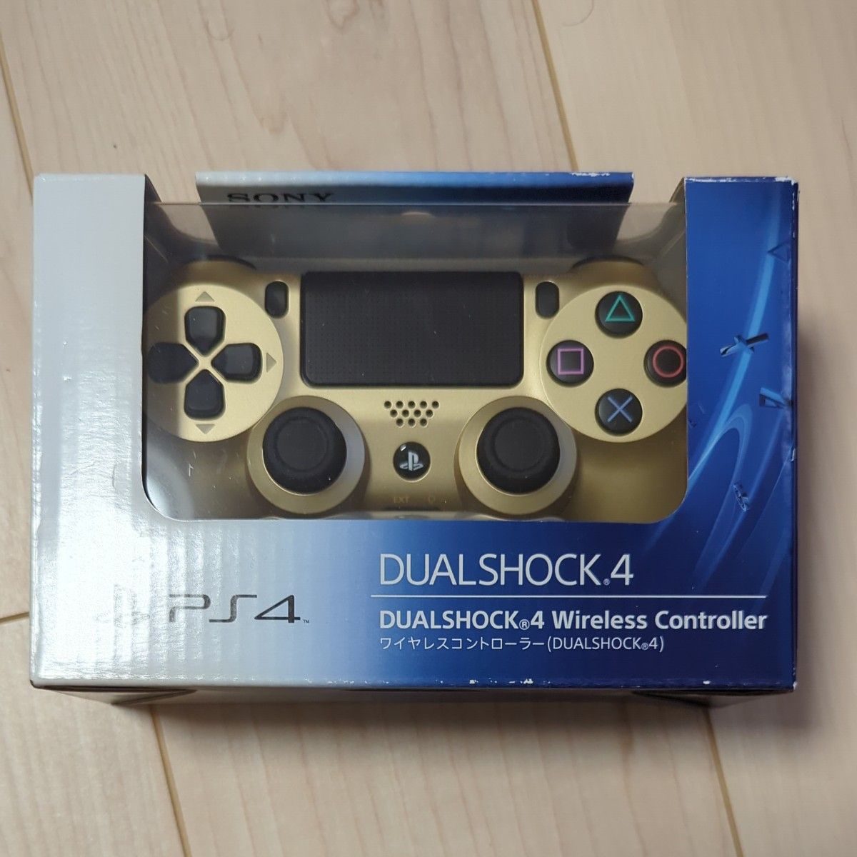 PlayStation4 DUALSHOCK4 ワイヤレスコントローラー　ゴールド (CUH-ZCT2J14) 