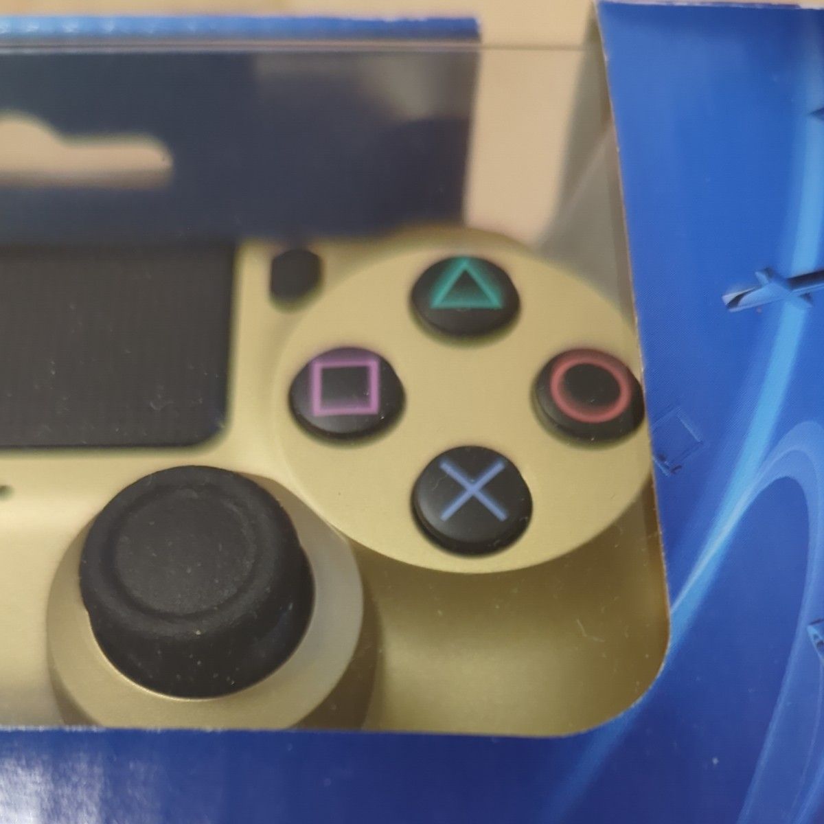 PlayStation4 DUALSHOCK4 ワイヤレスコントローラー　ゴールド (CUH-ZCT2J14) 