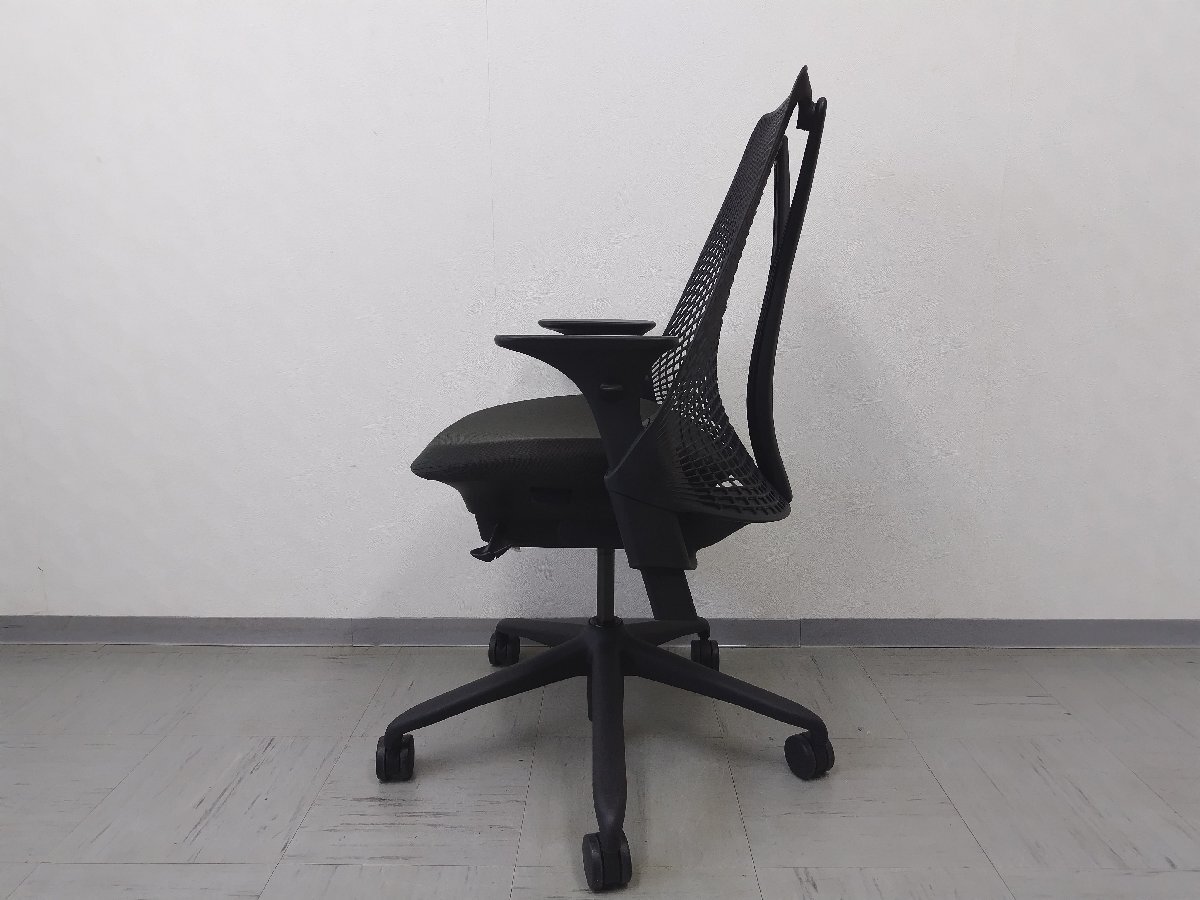 【美品】HermanMiller ハーマンミラー Sayl Chairs セイルチェア 11万 アジャスタブルアーム オフィスチェア デスクチェアの画像5