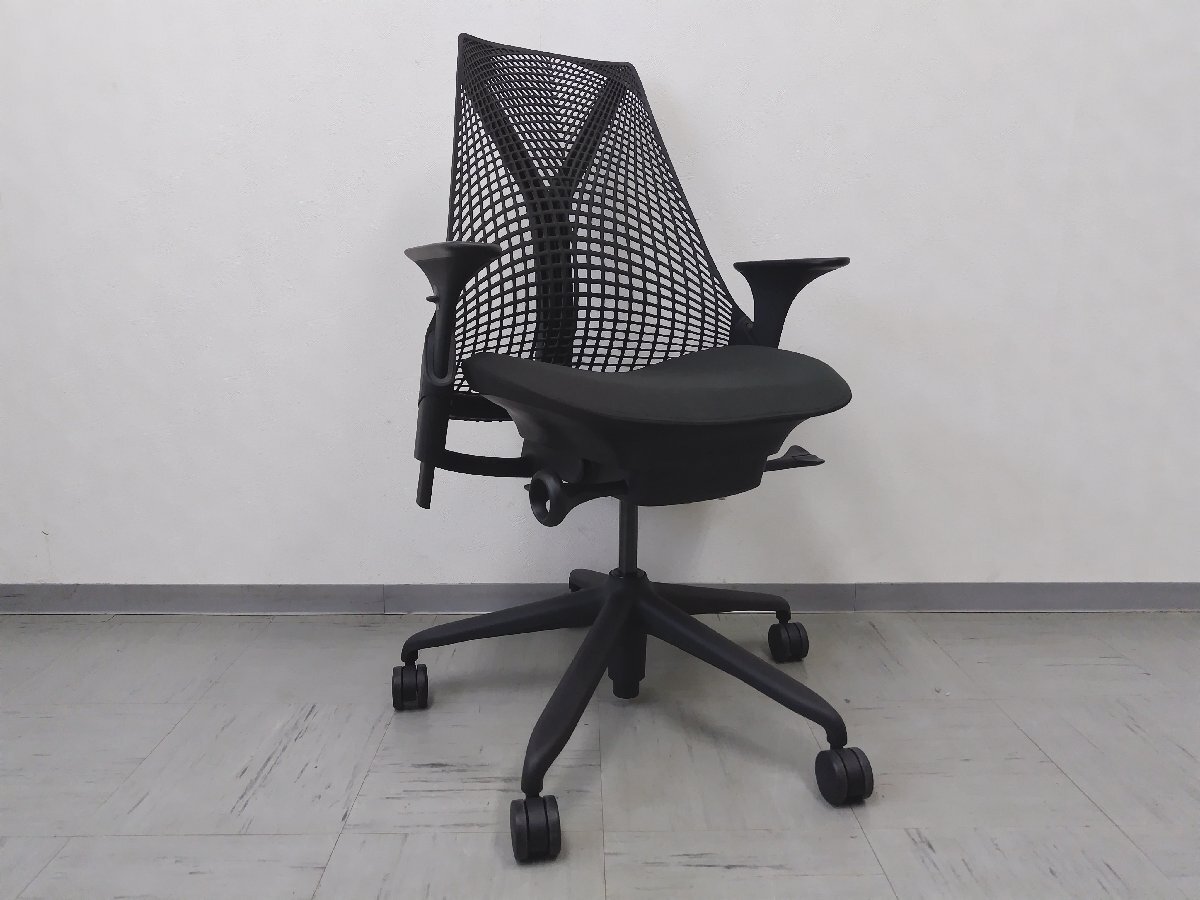 【美品】HermanMiller ハーマンミラー Sayl Chairs セイルチェア 11万 アジャスタブルアーム オフィスチェア デスクチェアの画像1