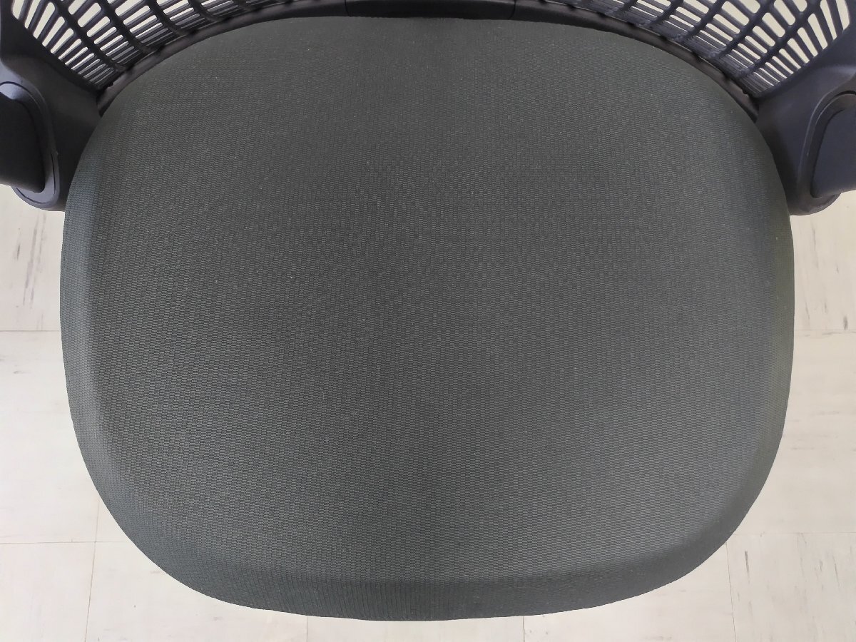 【美品】HermanMiller ハーマンミラー Sayl Chairs セイルチェア 11万 アジャスタブルアーム オフィスチェア デスクチェア_画像7