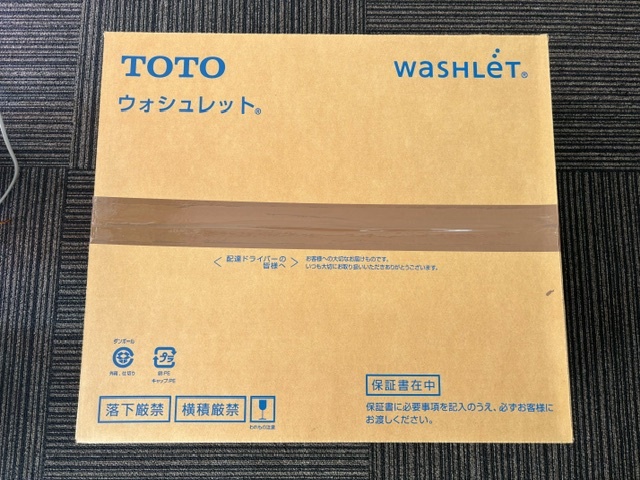 ④TOTO 温水洗浄便座 ウォシュレットSB TCF6623 #NW1 ホワイト 未開梱 送料一律1760円（北海道・沖縄・離島除く）_画像2