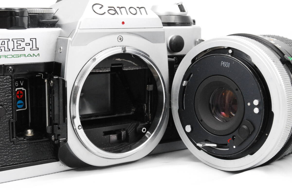 【シャッター鳴き無し】★キャノン・モルト新品交換済★ Canon AE-1 PROGRAM silver #0303 + CANON LENS FD 35mm f/3.5 S.C. #0482_画像8