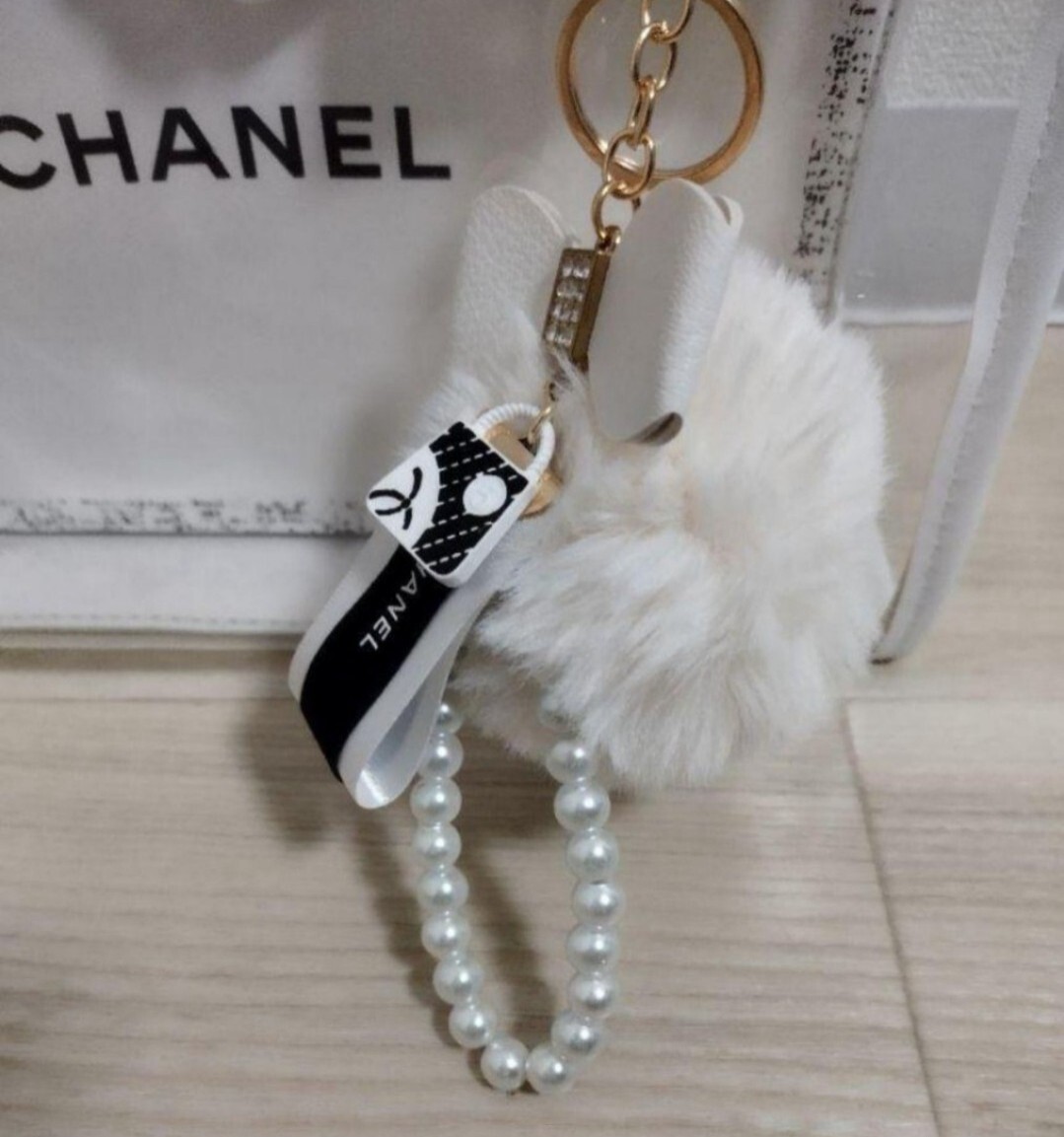 シャネル CHANEL 銀座限定ショップ袋カメリア付き新品クリアバッグ_画像4