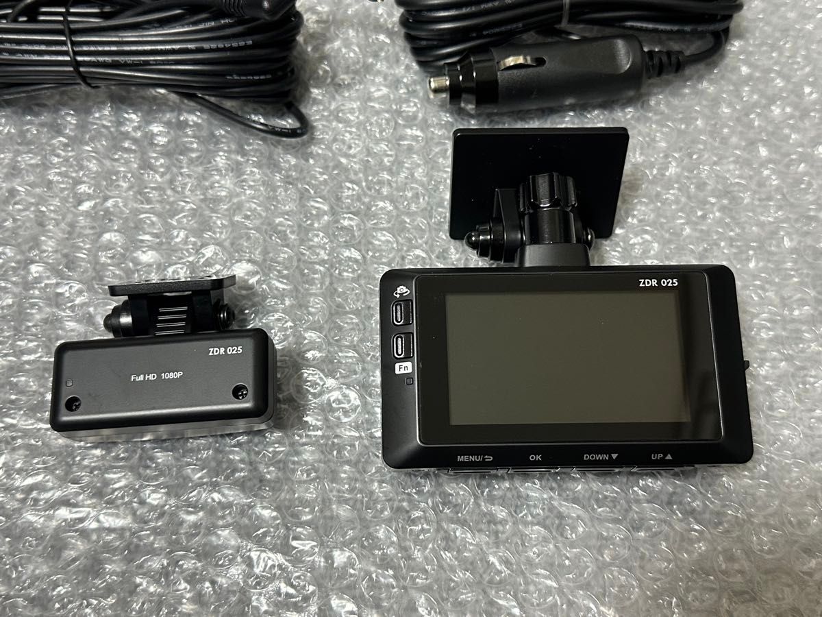 COMTEC コムテック ZDR025ドライブレコーダー  前後カメラ SDカード付 ドラレコ 中古品