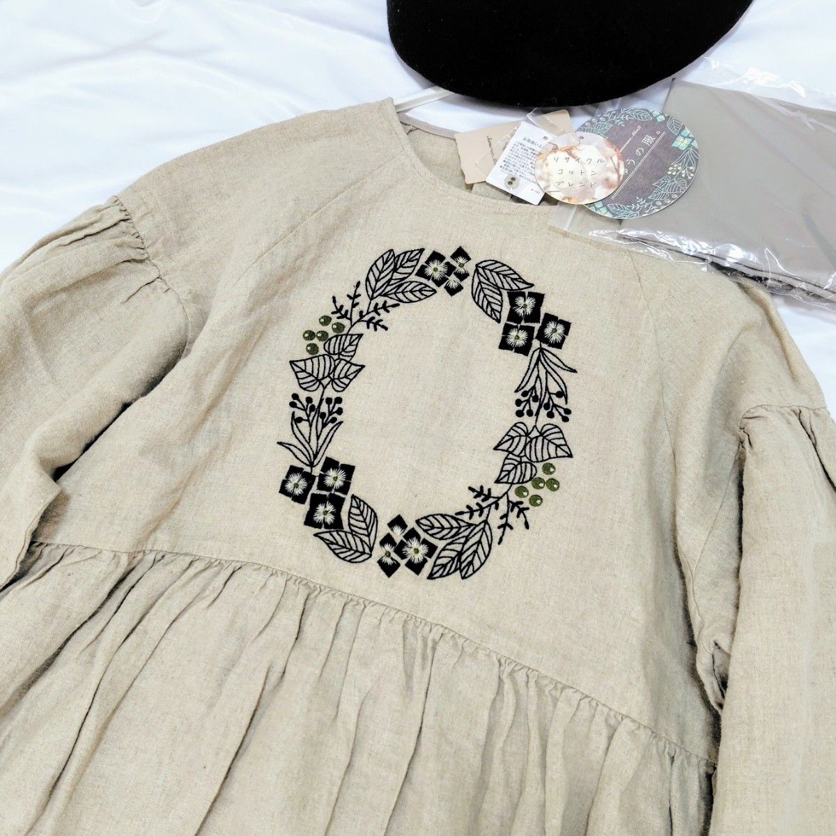 SM2 ×マカベアリス　刺繍ワンピース　新品　サマンサモスモス