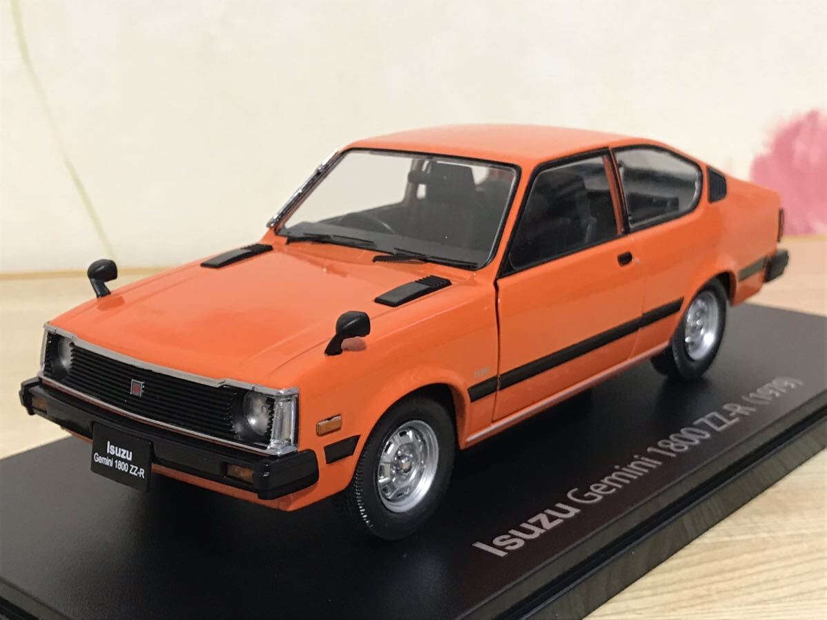 送料無料 1/24 国産名車コレクション いすゞ ジェミニ 旧車 ミニカー ISUZU GEMINI 1800 ZZ-R 1979の画像1