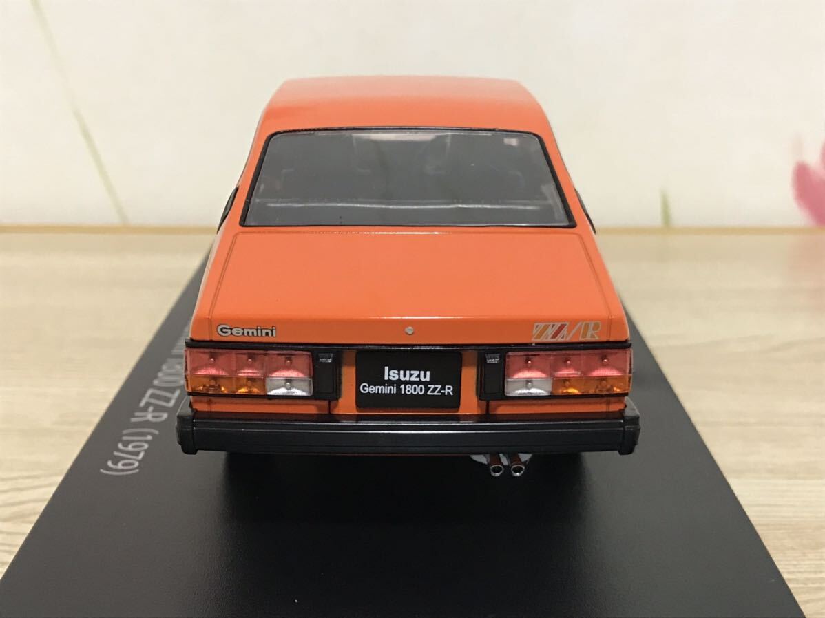 送料無料 1/24 国産名車コレクション いすゞ ジェミニ 旧車 ミニカー ISUZU GEMINI 1800 ZZ-R 1979の画像6