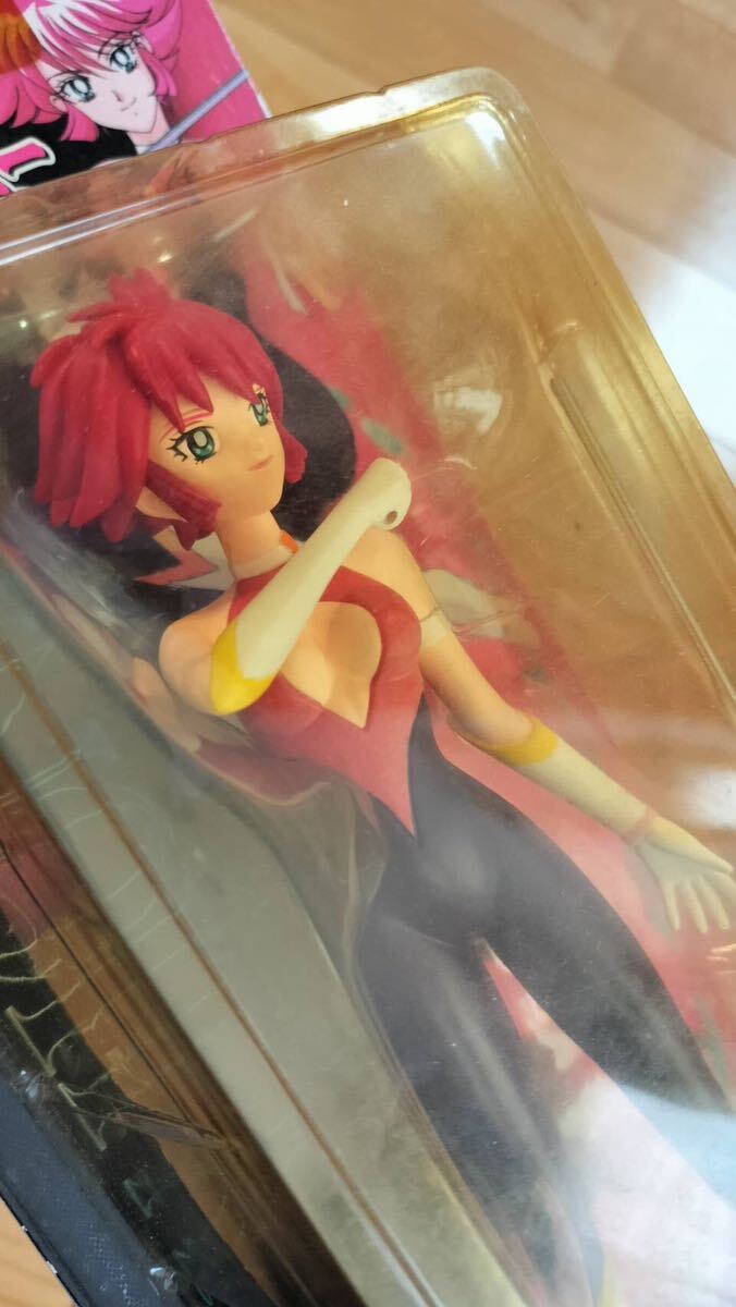 LM figure Cutie Honey F