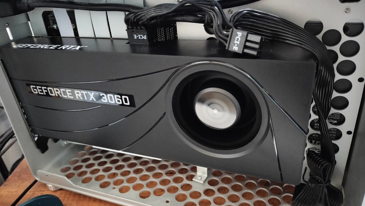 ZOTAC GeForce RTX 3060 Blower 12GB 動作良好 グラフィック ZOTAC GeForce RTX 3060 Blower 12GB 動作良好 グラフィック