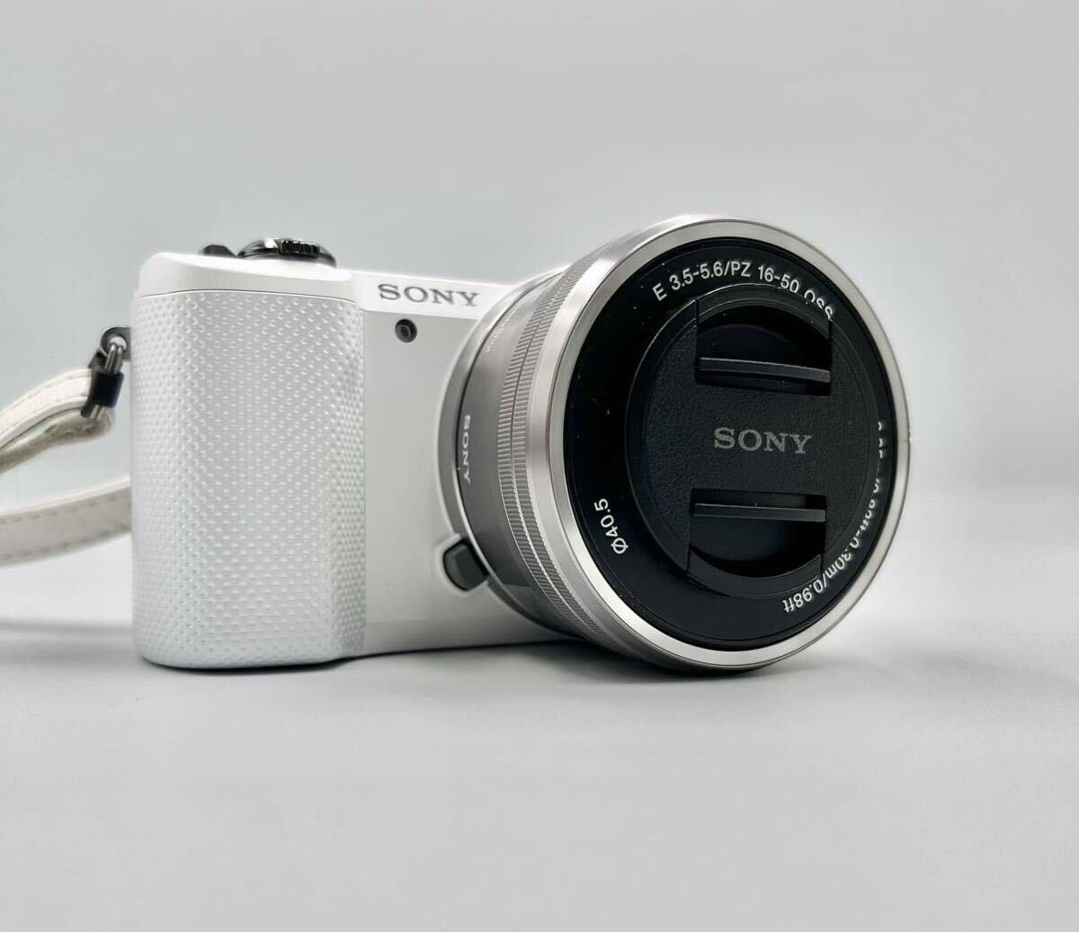 SONY Sony α 5000 SELP1650 E 3.5-5.6/PZ 16-50 OSS mirrorless single-lens white charger lack of therefore not yet operation verification 