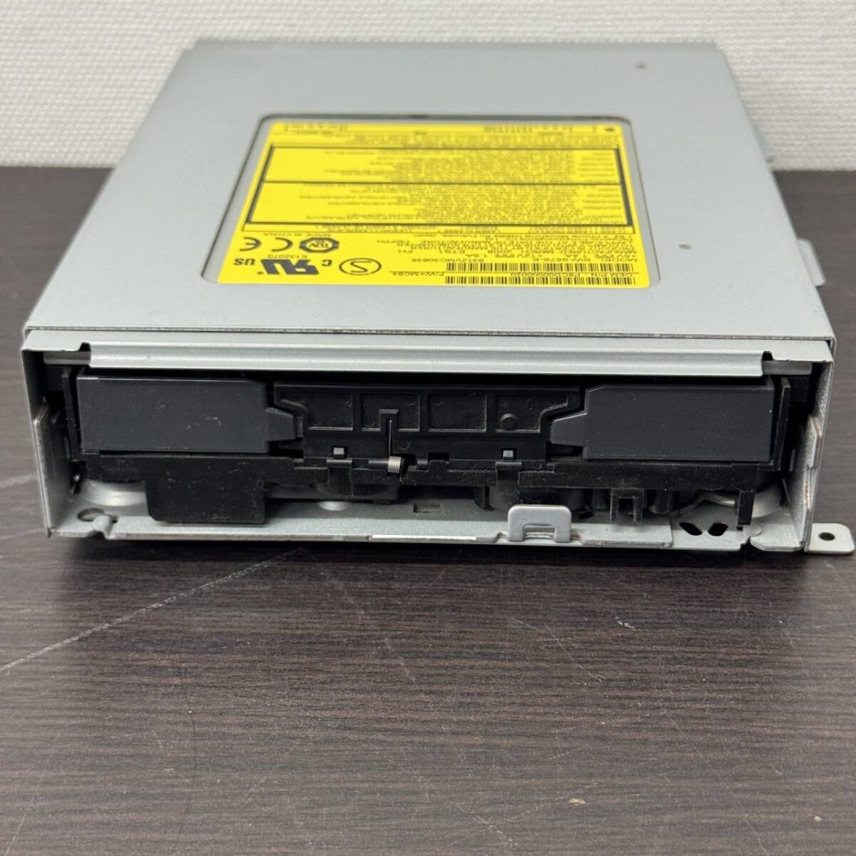 送料600円～ 現状品 簡易動作確認済み TOSHIBA 東芝 DVD ドライブ SW-9576-E RD-E301_画像2