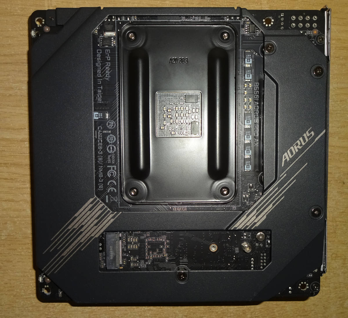 【一部難あり】 GIGABYTE B550I AORUS PRO AX MiniITX AMD B550 チップセット_画像5