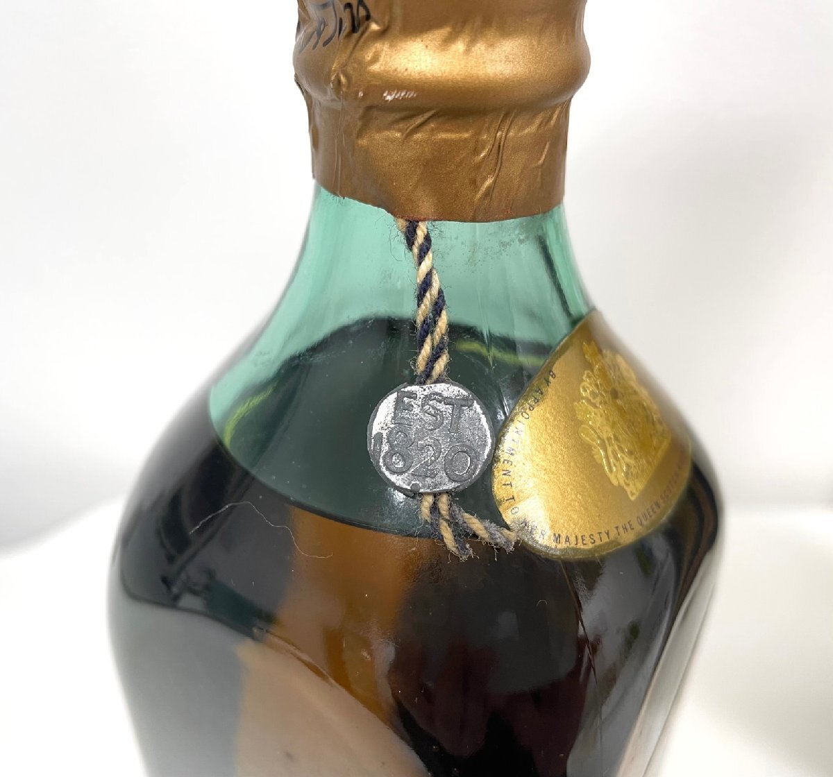 【L10801】 Johnnie Walker ジョニーウォーカー BLUE LABEL ブルーラベル 750ml 40% 箱付（箱に汚れ有） 未開封 経年保管品の画像3